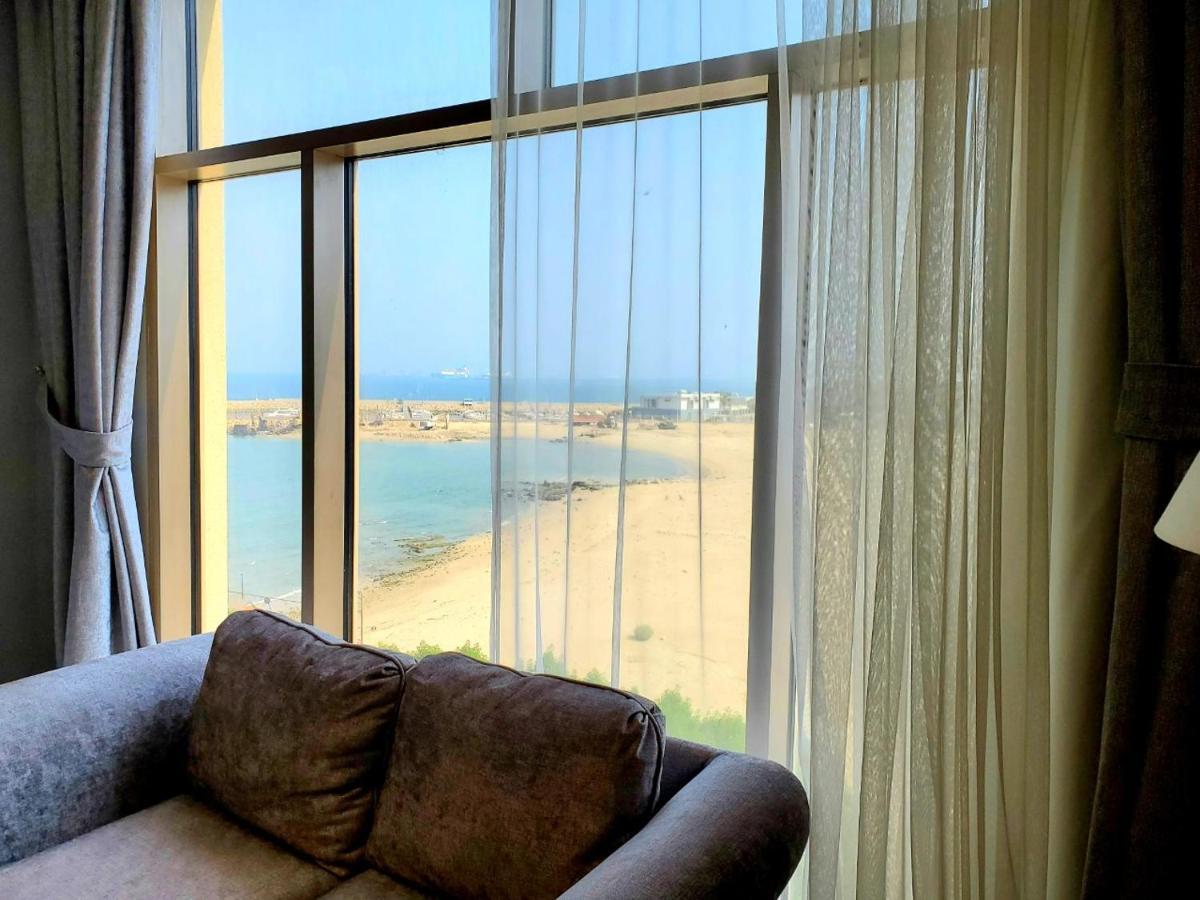 Al Kout Beach Hotel Kuwait City Exterior photo